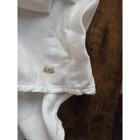 ✨ TOMMY HILFIGER White Viscose Blouse – Size S ✨ - Picture 3 of 7